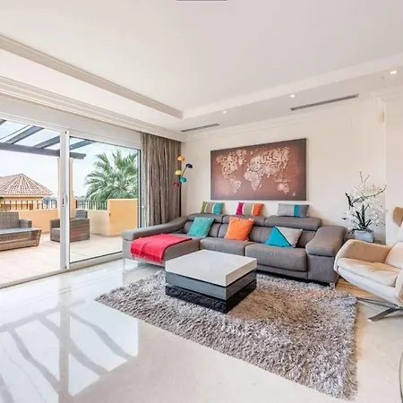 Aloha Hill Club * Marbella